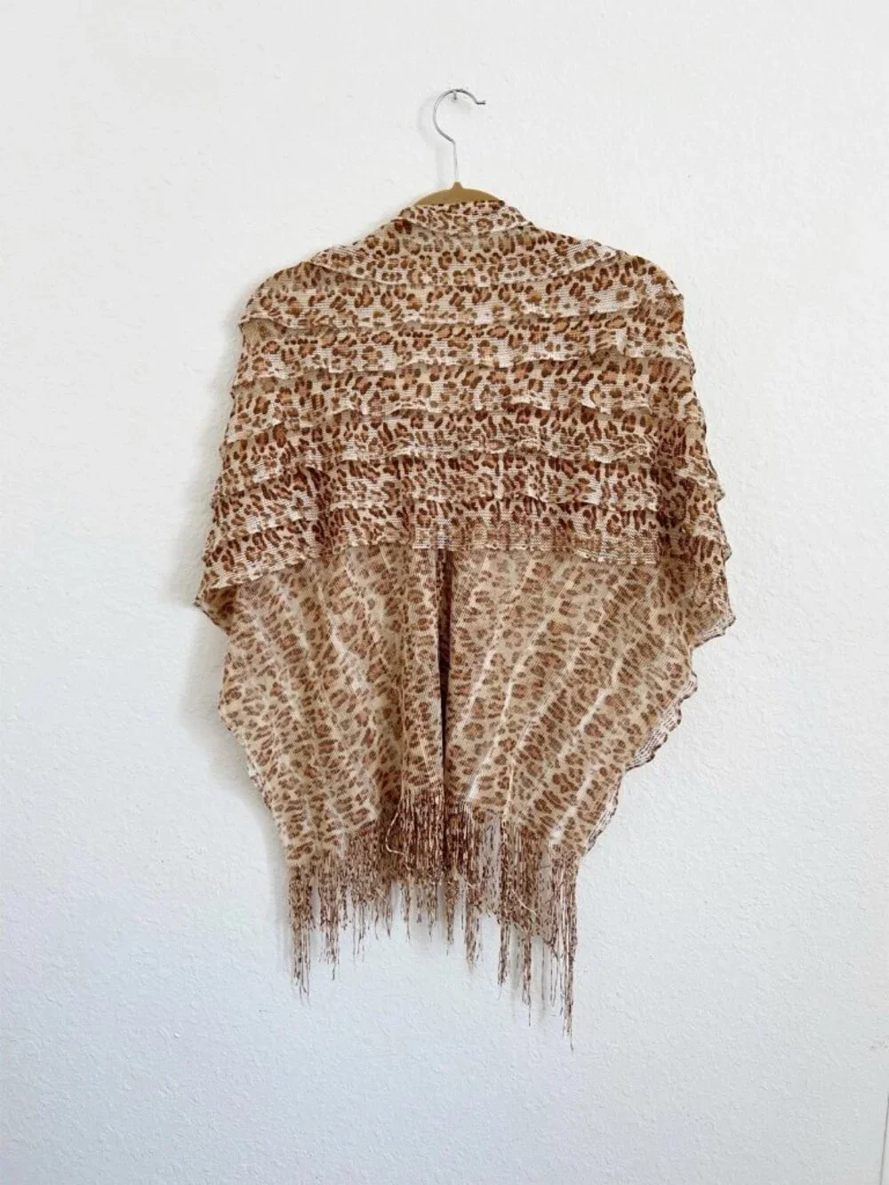 Exotic Leopard Lightweight Shawl/Wrap NWT